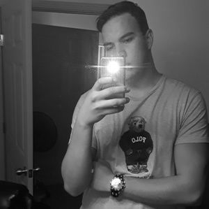 Meet your Posher, Ethan